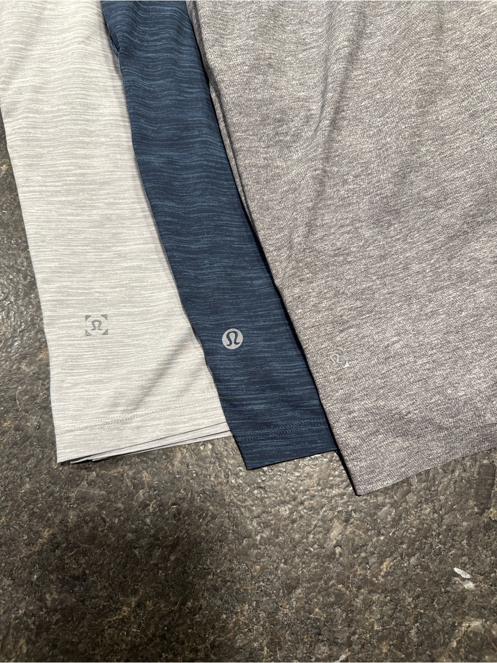 Lululemon T.H.E Linerless Short 9” Size M